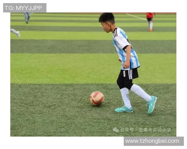 愿足球明星们在绿茵场上闪耀光芒不断超越自我创造辉煌成就