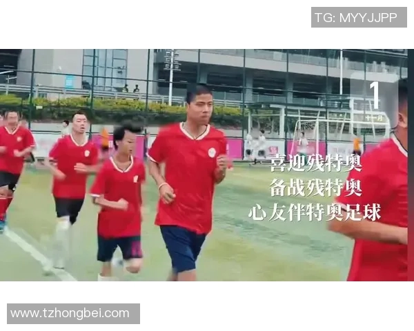 足球明星温暖瞬间高清照片展现他们的爱心与关怀