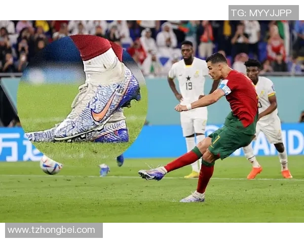 足球明星在赛场上穿着的球鞋精彩瞬间集锦展示